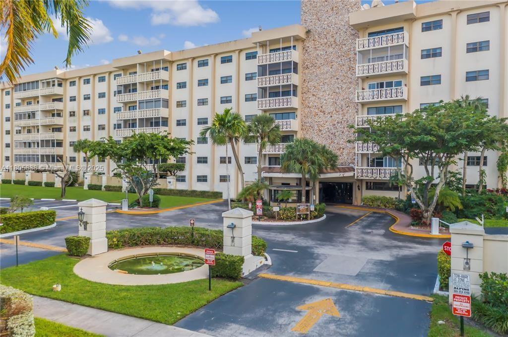Property for Sale at 800 Ne 195th St 720, Miami, Broward County, Florida - Bedrooms: 3 
Bathrooms: 2  - $315,000