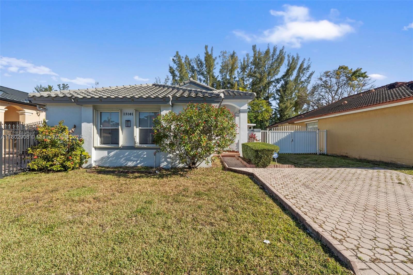 13101 NW 11th Ter 13101