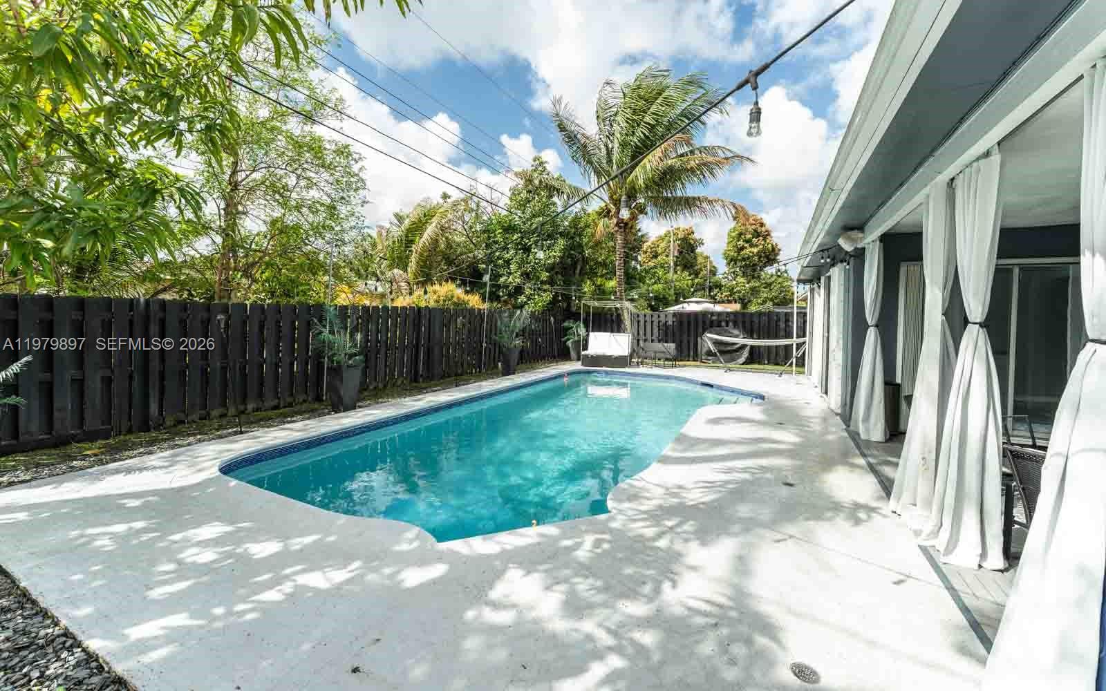 SUNRISE GOLF VILLAGE SEC - Residential