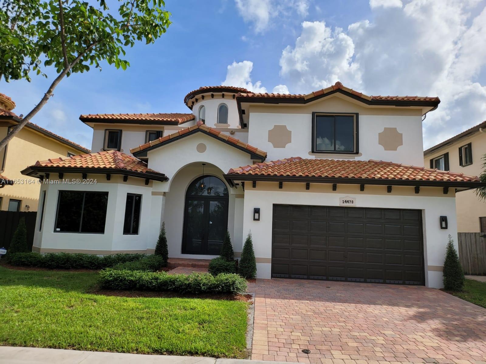 MANSIONS AT SION - Residential Lease