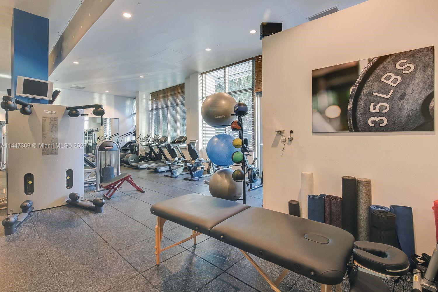 CAPRI SOUTH BEACH CONDO - Residential