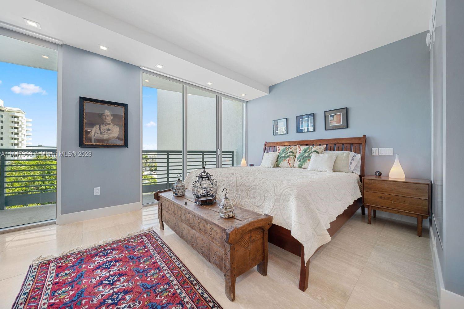 CAPRI SOUTH BEACH CONDO - Residential