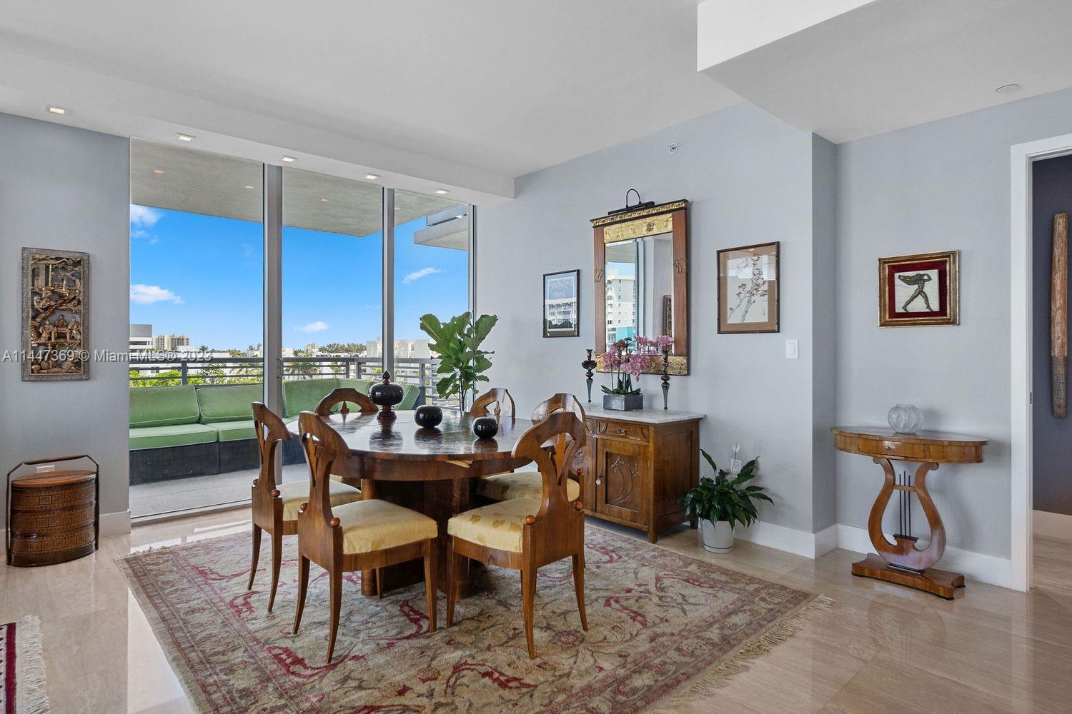 CAPRI SOUTH BEACH CONDO - Residential