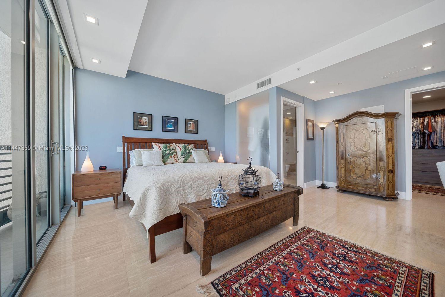 CAPRI SOUTH BEACH CONDO - Residential