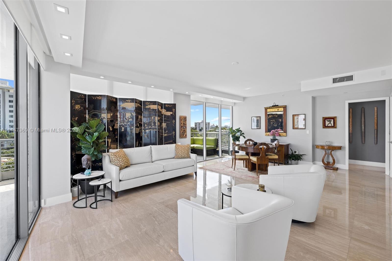 CAPRI SOUTH BEACH CONDO - Residential