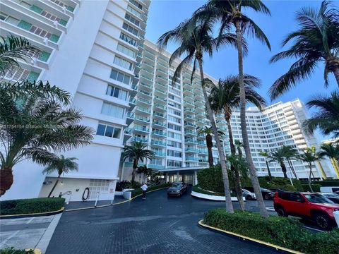 1000 West Ave 908 Miami Beach FL 33139