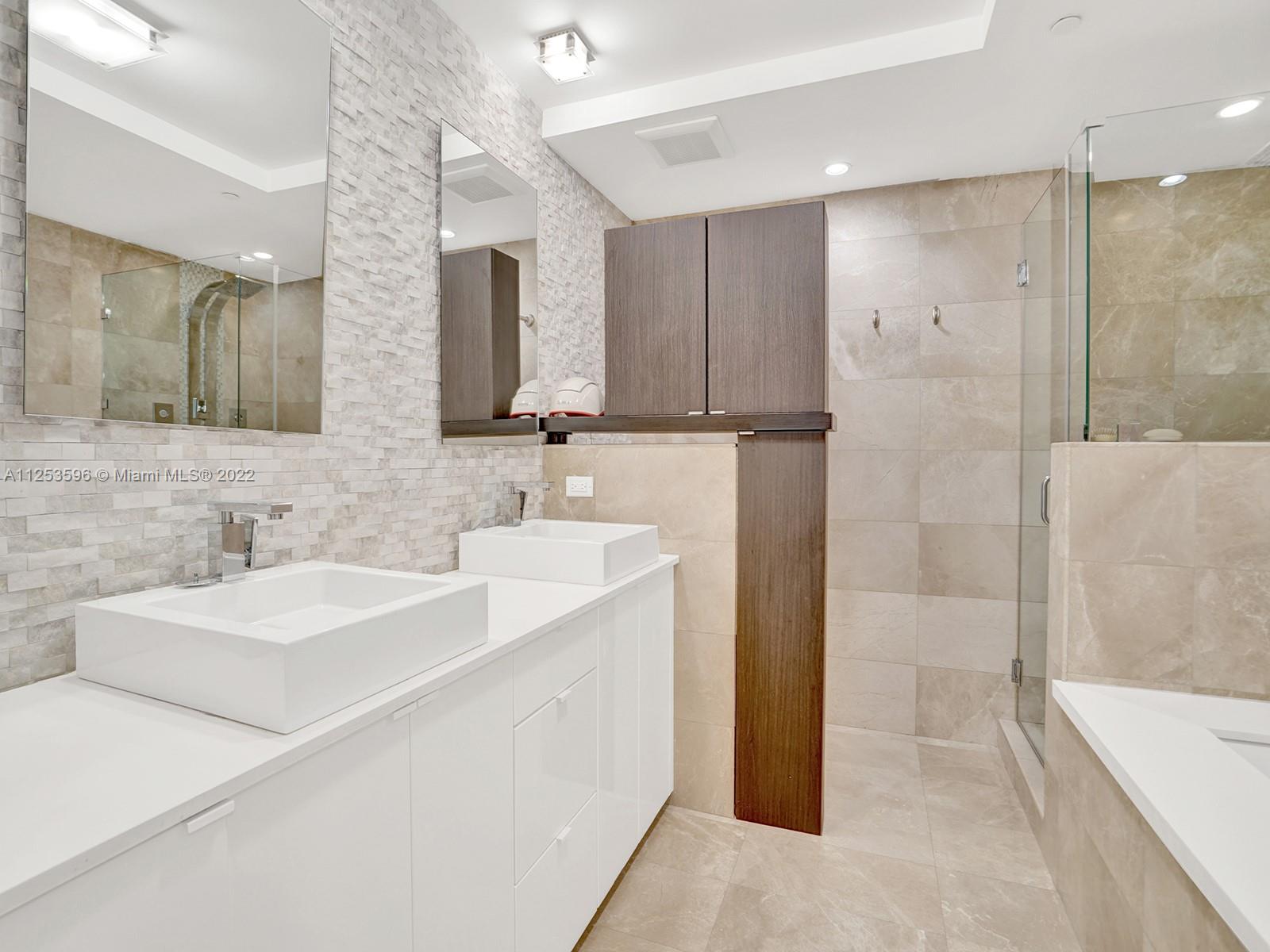 MIRADOR 1000 CONDO - Residential Lease