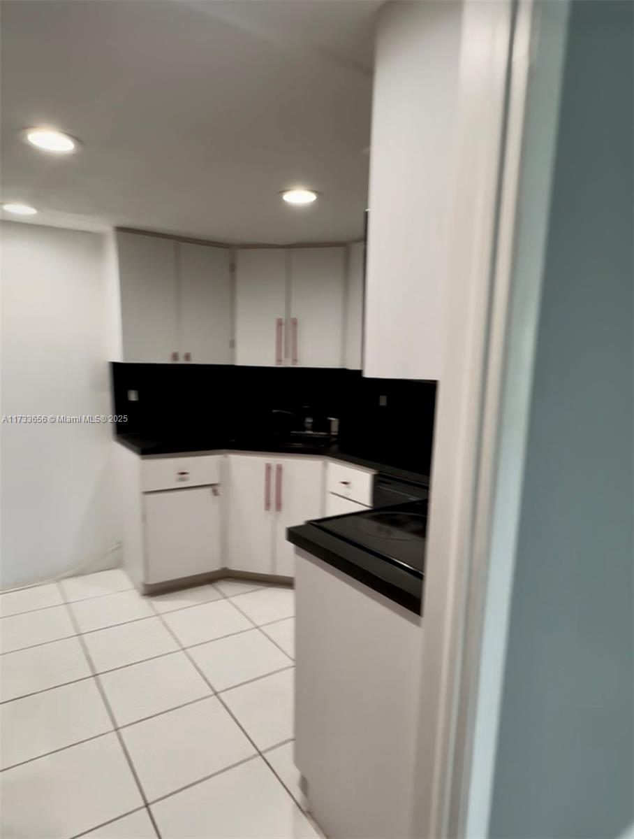 Rental Property at 3301 Spanish Moss Ter 302, Lauderhill, Miami-Dade County, Florida - Bedrooms: 2 
Bathrooms: 2  - $1,800 MO.