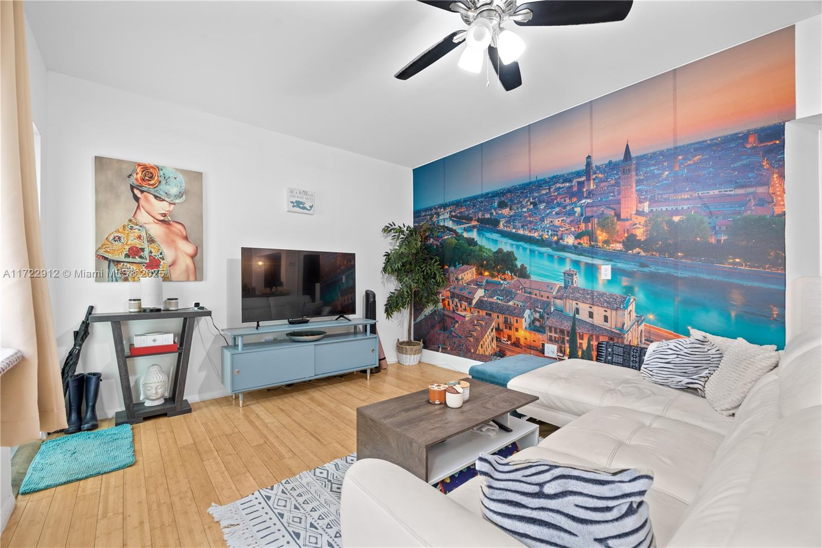 SHERITA CONDO - Residential