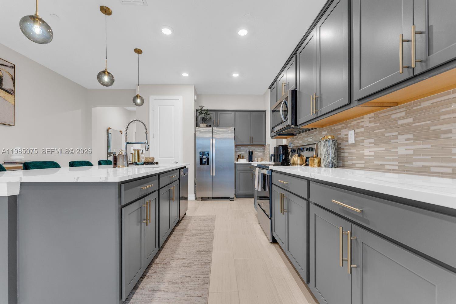 AMERICAN EXPRESS TRACT - Residential Lease