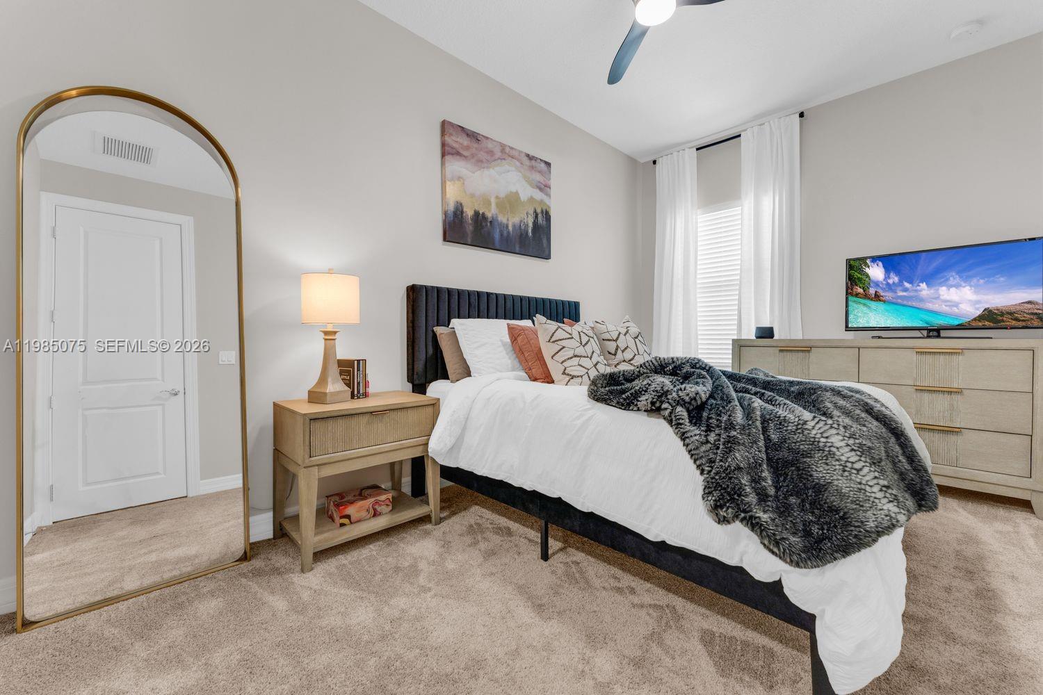 AMERICAN EXPRESS TRACT - Residential Lease