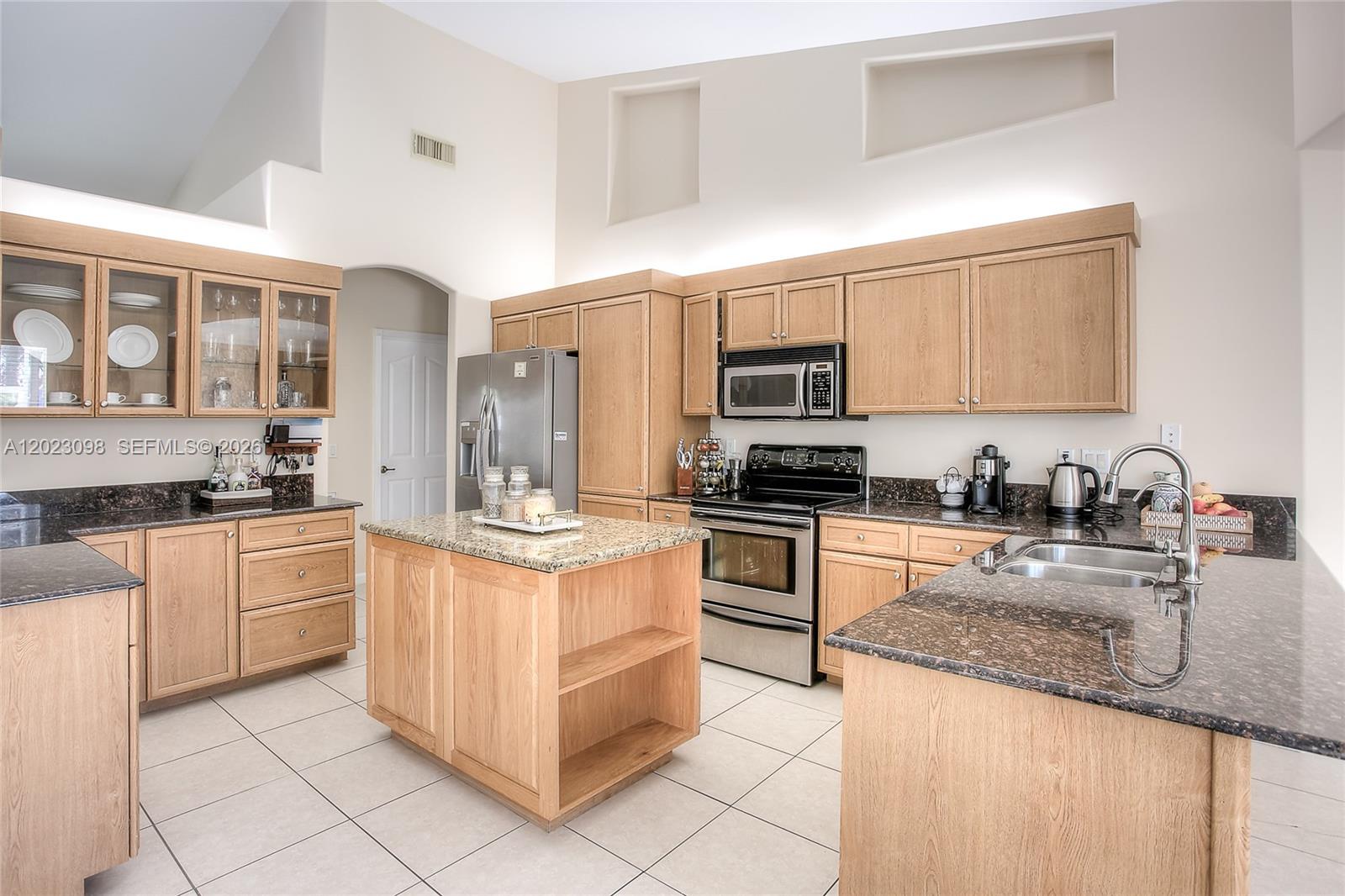 PORT ST LUCIE SECTION  31 - Residential Lease