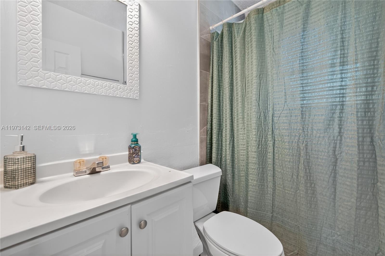 KENDALL GREEN SEC - Residential Income