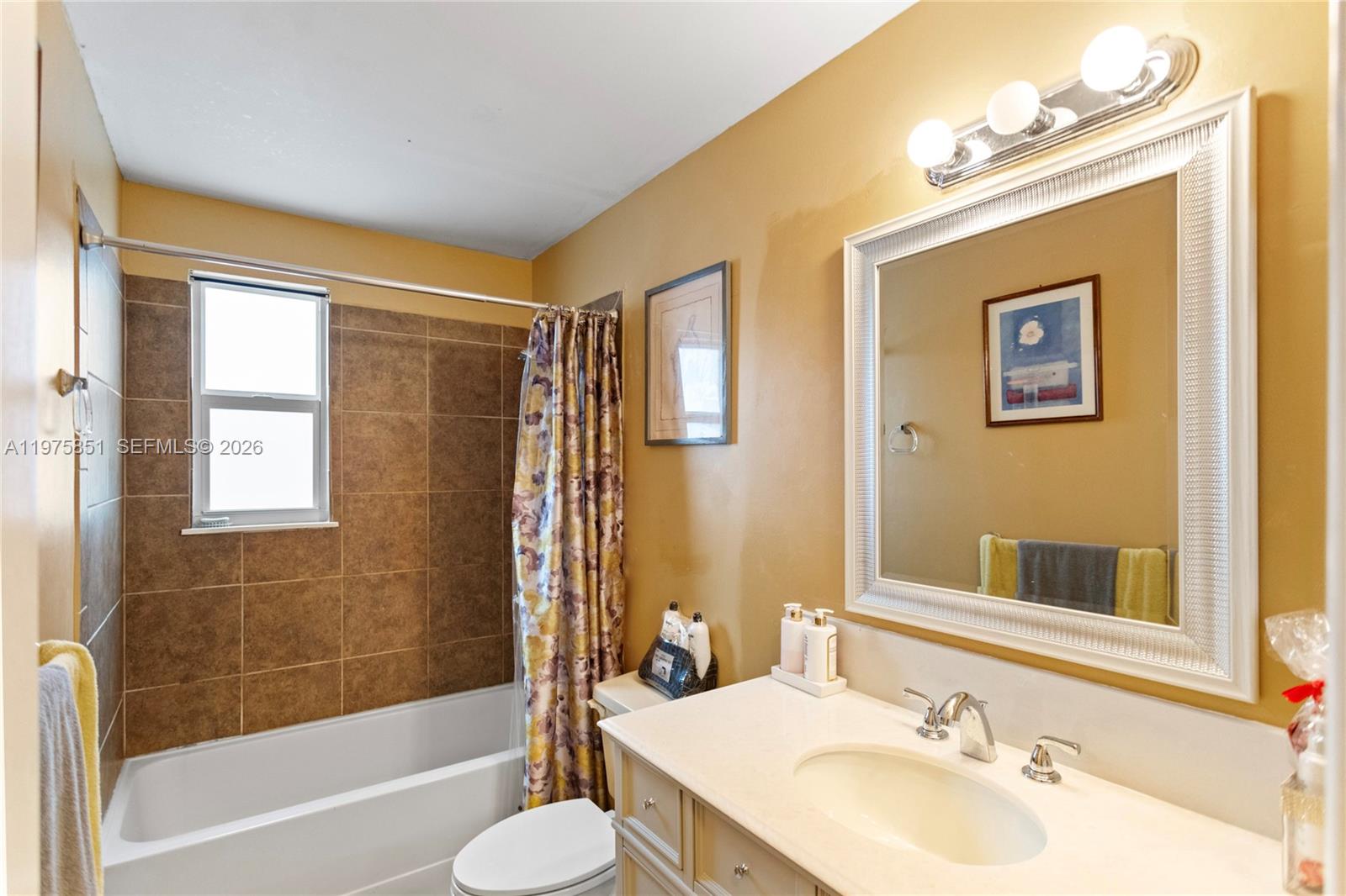 LANDINGS - Residential