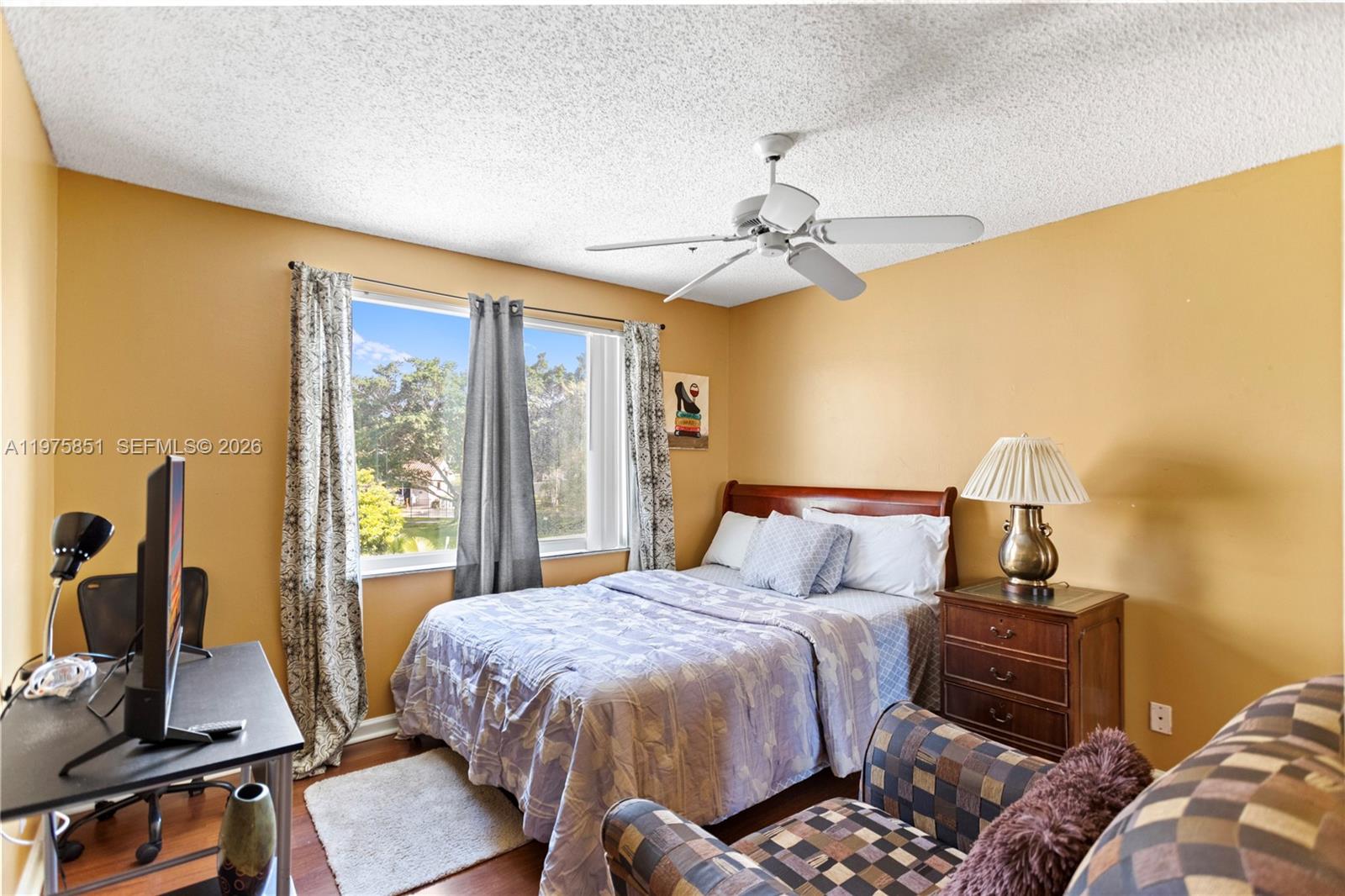 LANDINGS - Residential