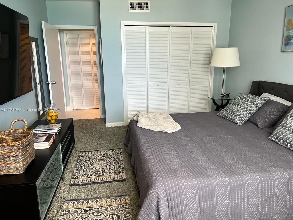 SEA AIR TOWERS CONDO - Residential Lease