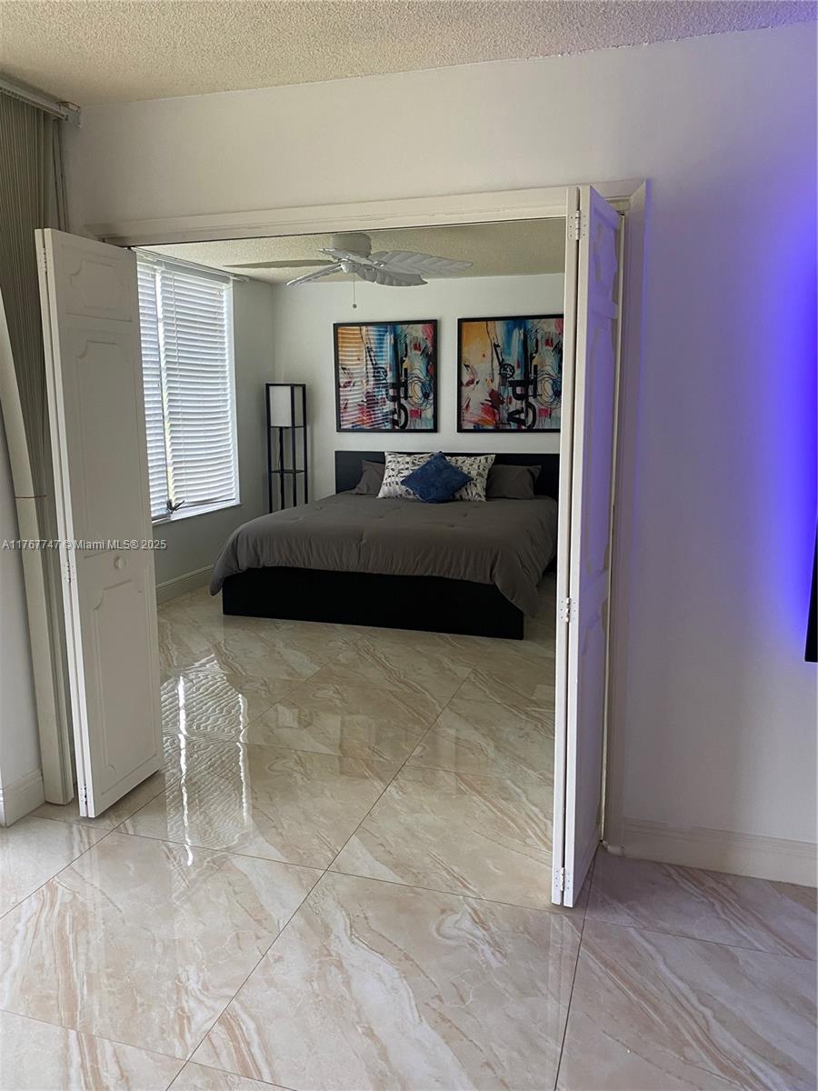 NO 20 PALM-AIRE COUNTRY C - Residential