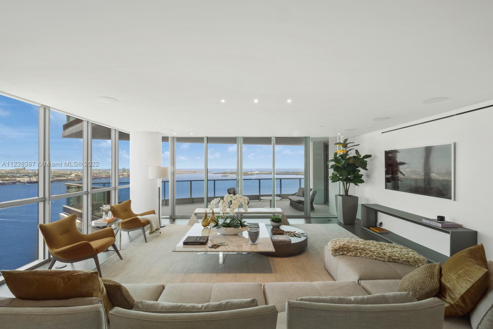 JADE RESIDENCES AT BRICKE - Residential