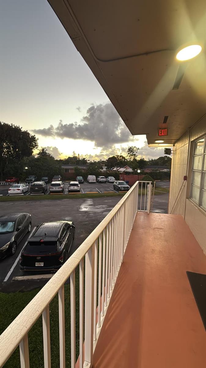 ROYALE GREEN CONDO 3 - Residential