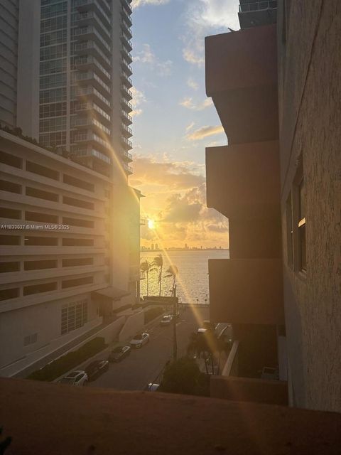 600 NE 25th St 62 Miami FL 33137