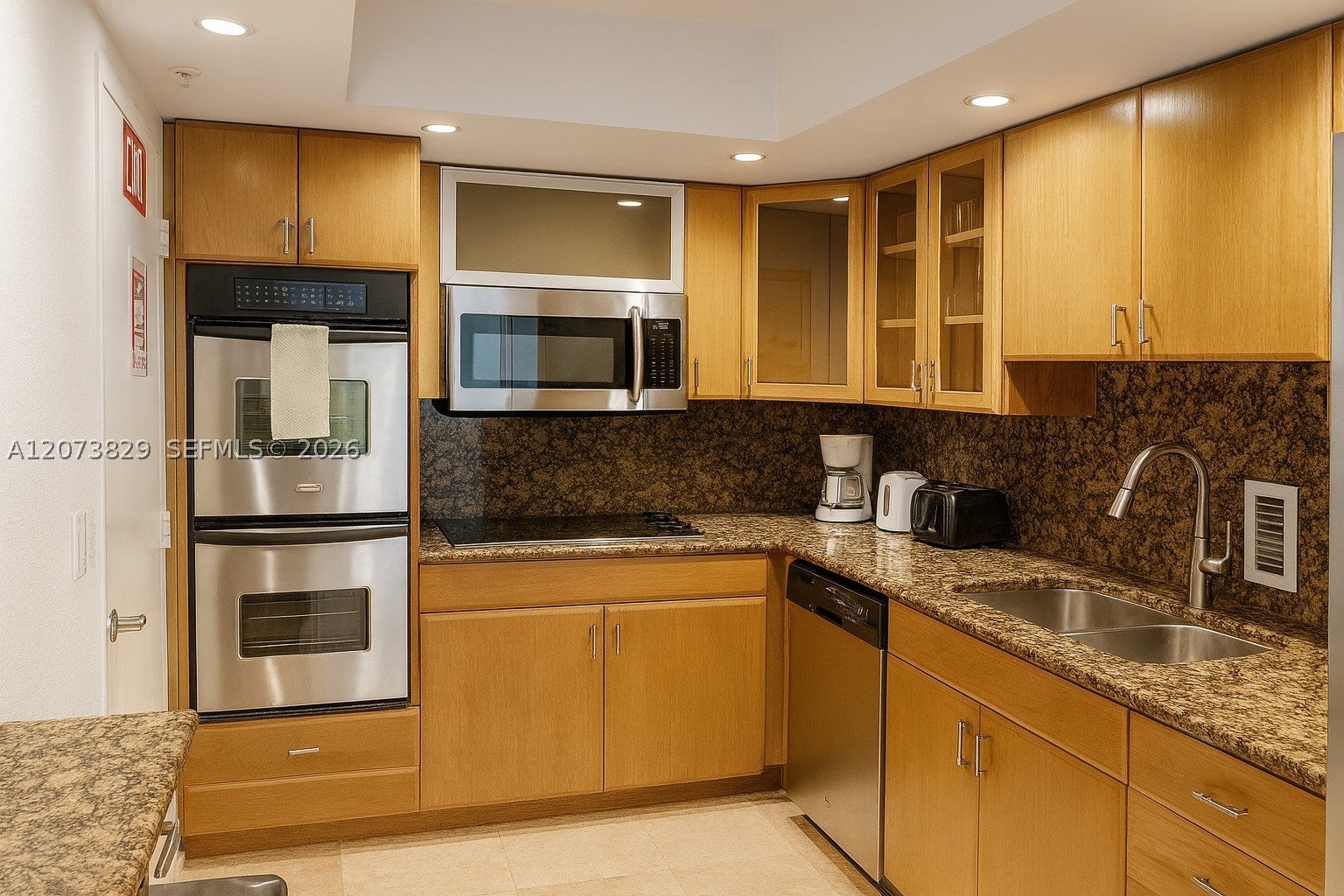 4001 S Ocean Dr 3J
