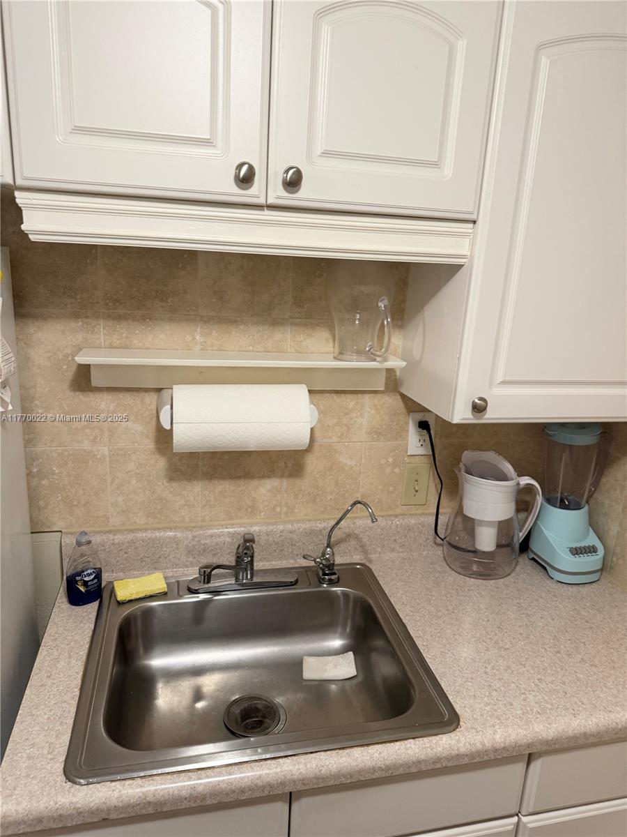 BERKELEY DIPLOMAT CO-OP - Residential