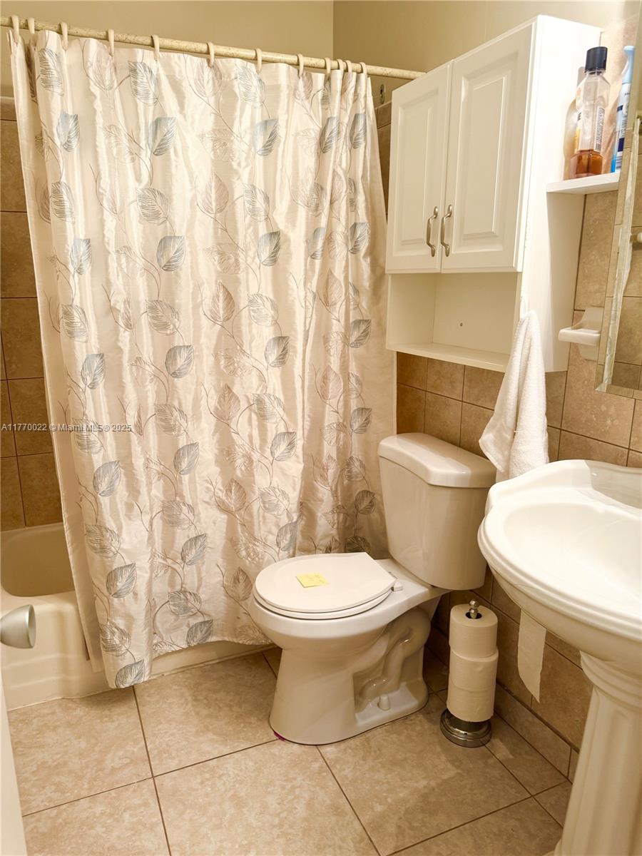 BERKELEY DIPLOMAT CO-OP - Residential