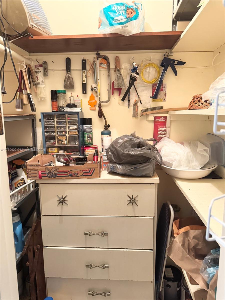 BERKELEY DIPLOMAT CO-OP - Residential