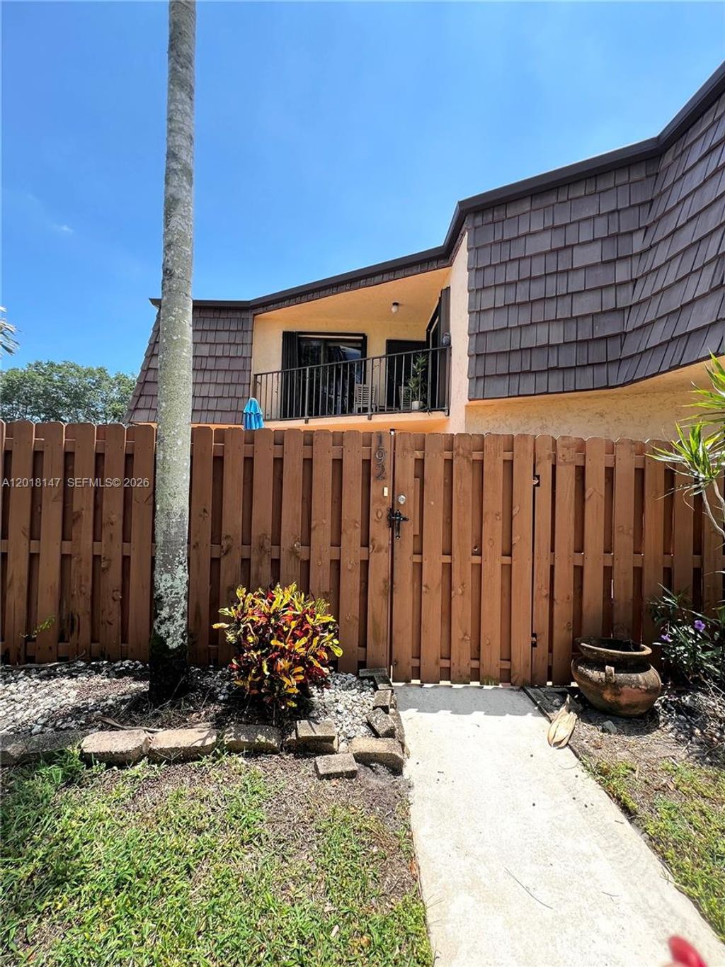 Photo of 192 Springdale Cir #192, Palm Springs, FL 33461 (MLS # A12018147)