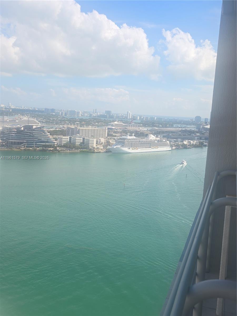 ONE MIAMI EAST CONDO - Residential