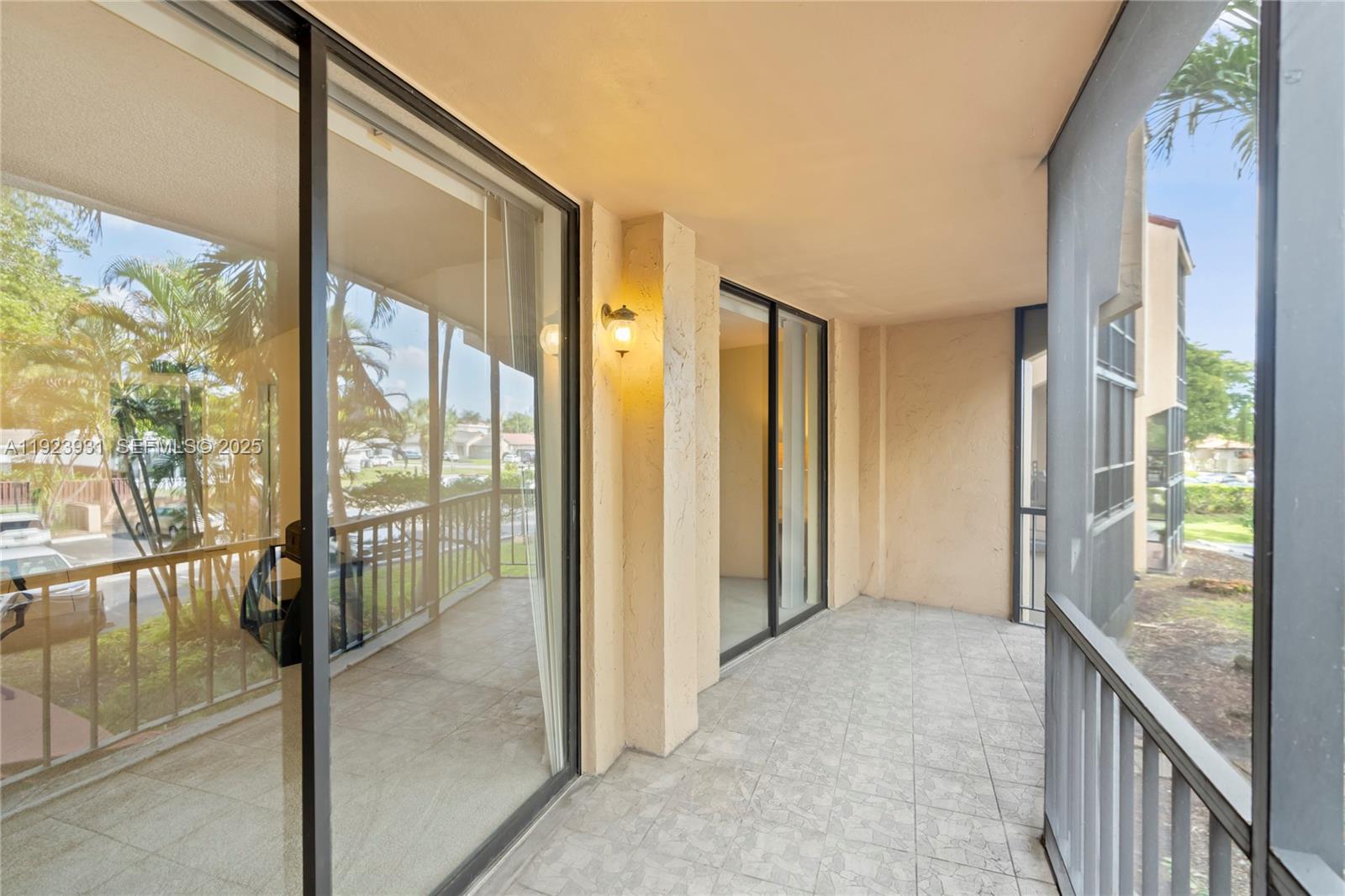 EMERALD HILLS C C APTS CO - Residential