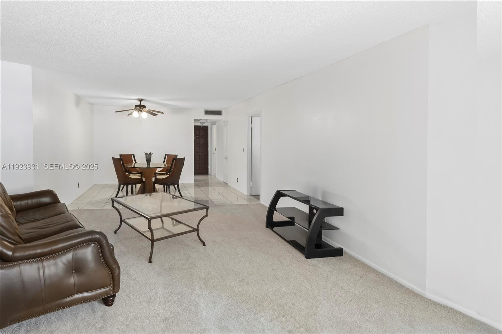 EMERALD HILLS C C APTS CO - Residential