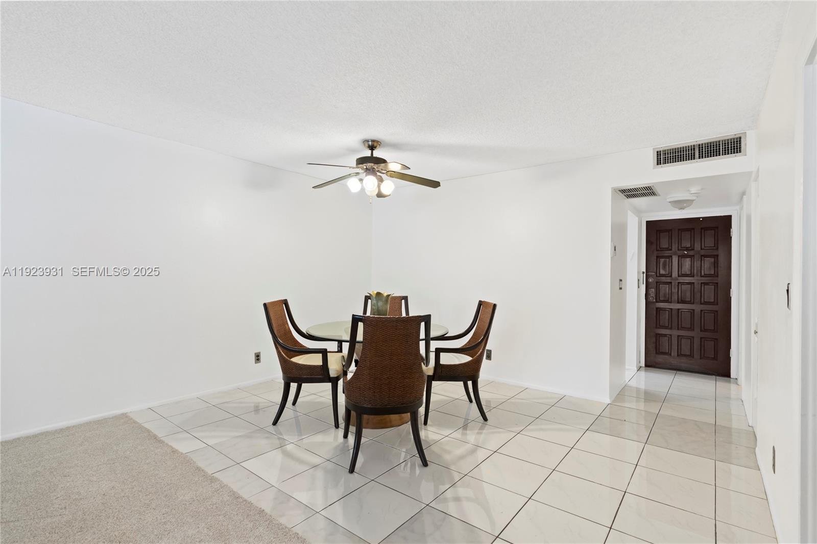 EMERALD HILLS C C APTS CO - Residential