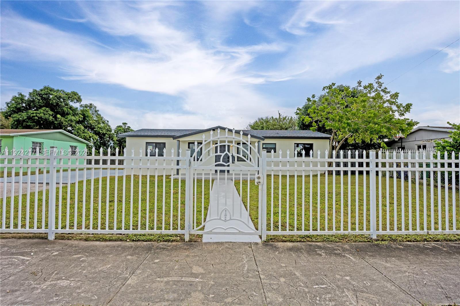 CAROL CITY 2ND ADDN - Residential