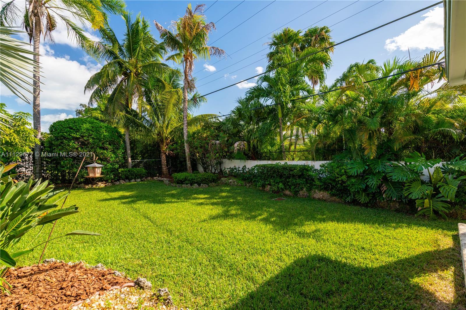 CORAL GABLES RIVIERA SEC - Residential