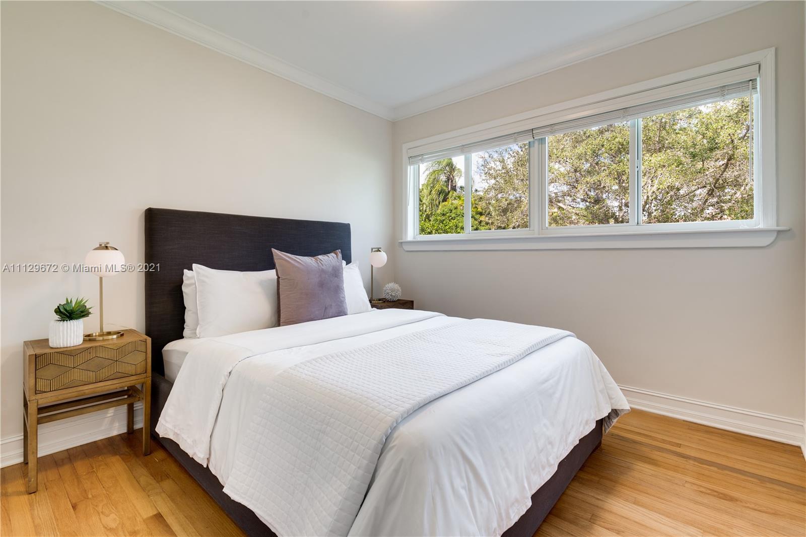 CORAL GABLES RIVIERA SEC - Residential