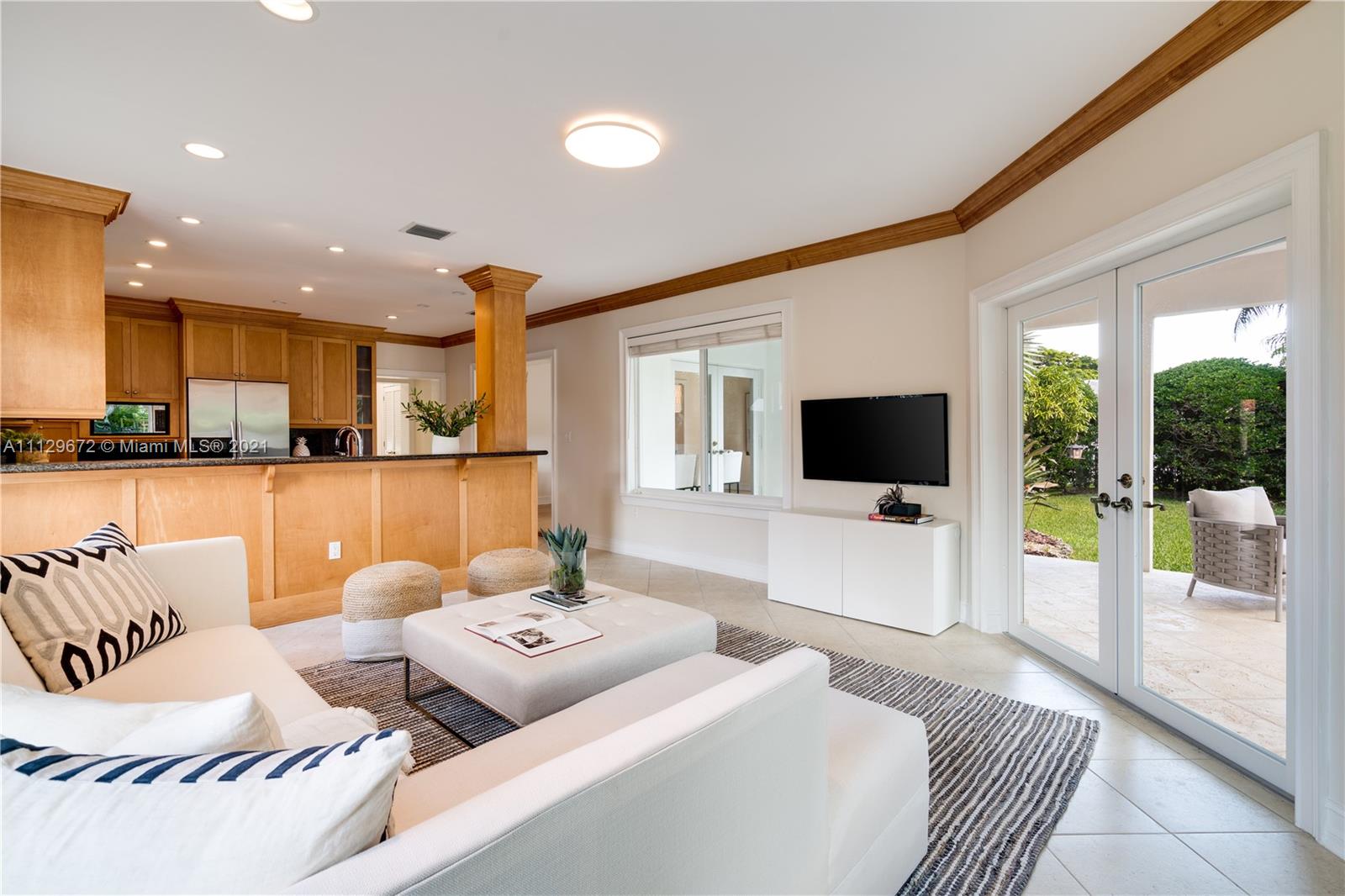 CORAL GABLES RIVIERA SEC - Residential