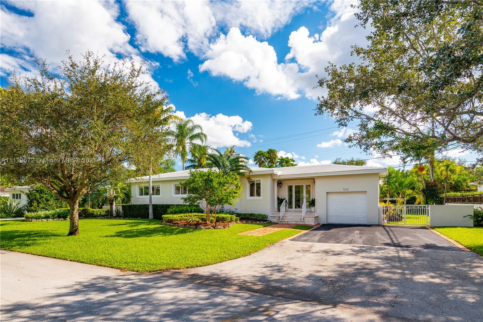 CORAL GABLES RIVIERA SEC - Residential