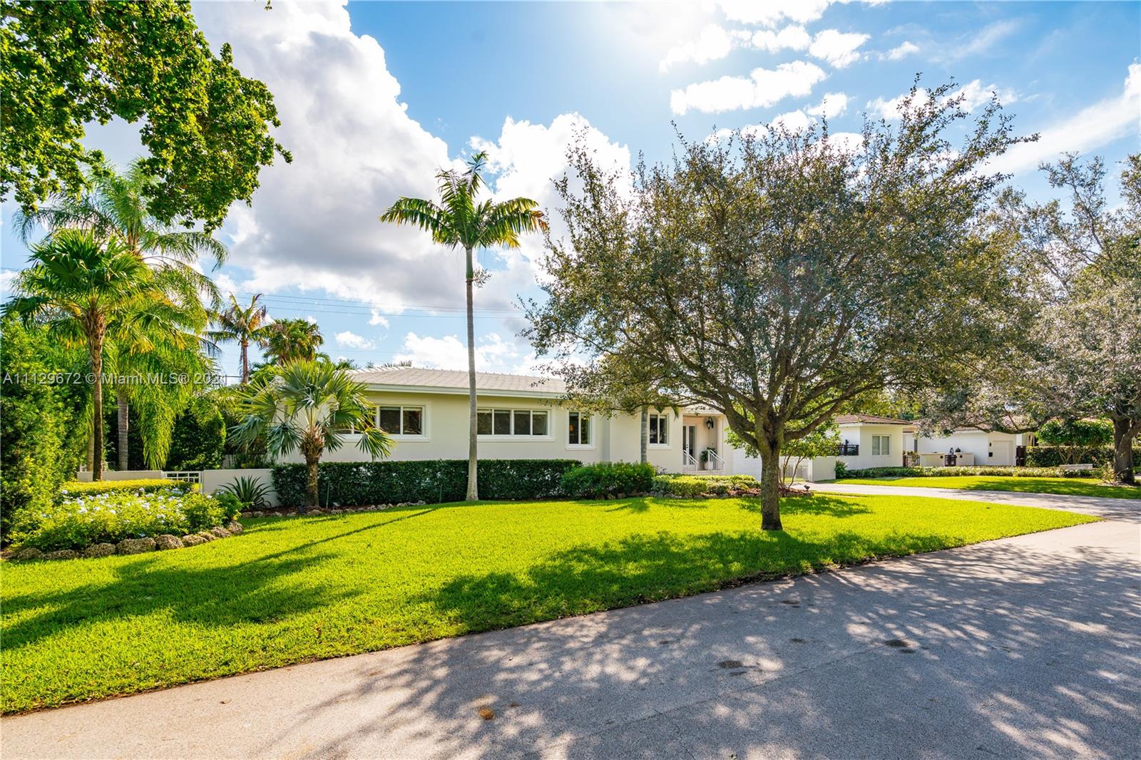 CORAL GABLES RIVIERA SEC - Residential