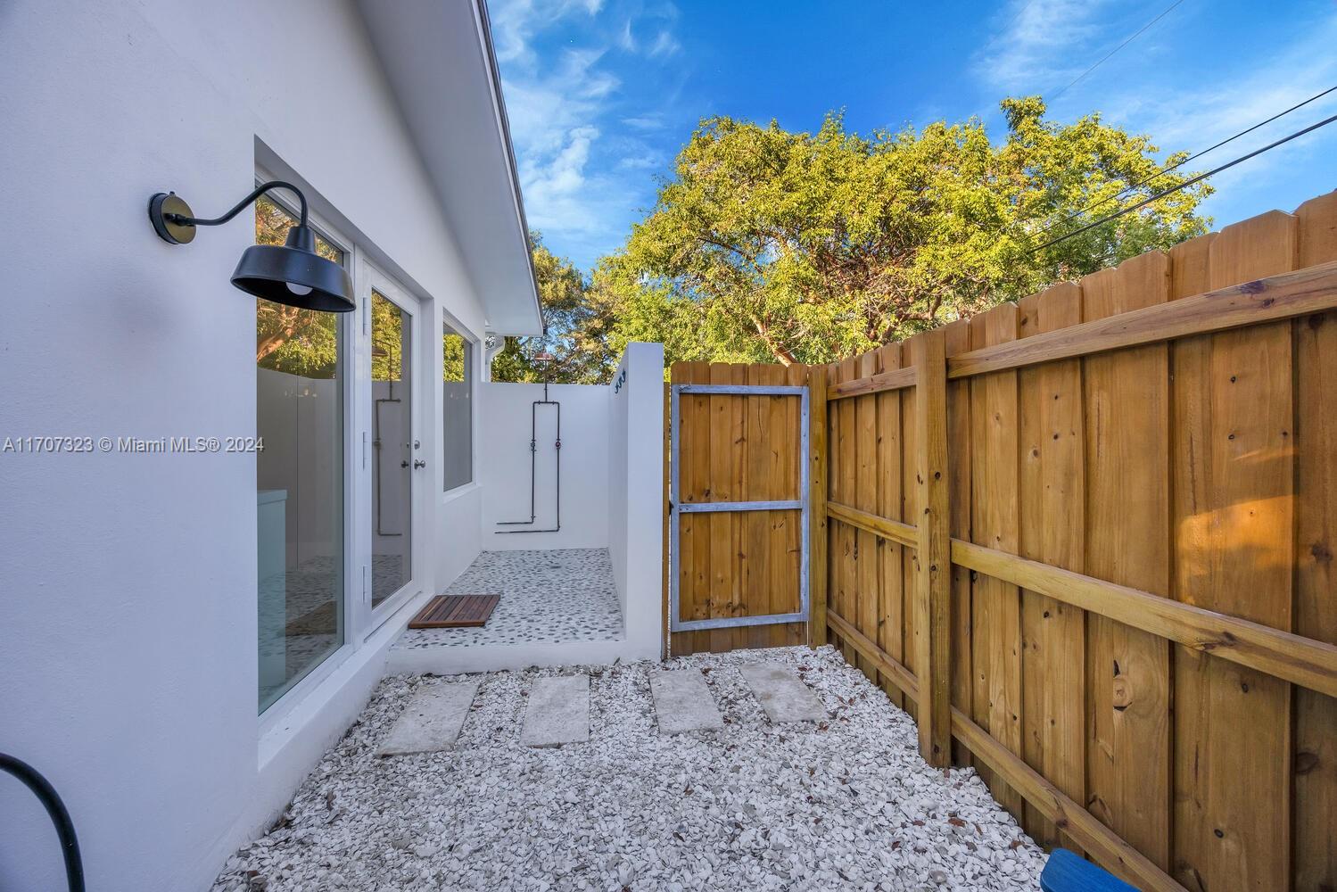 LU-EL MNR - Residential