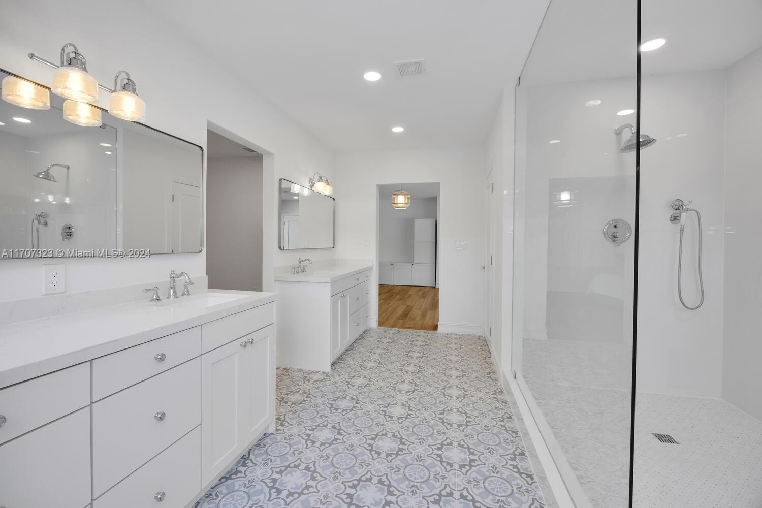 LU-EL MNR - Residential