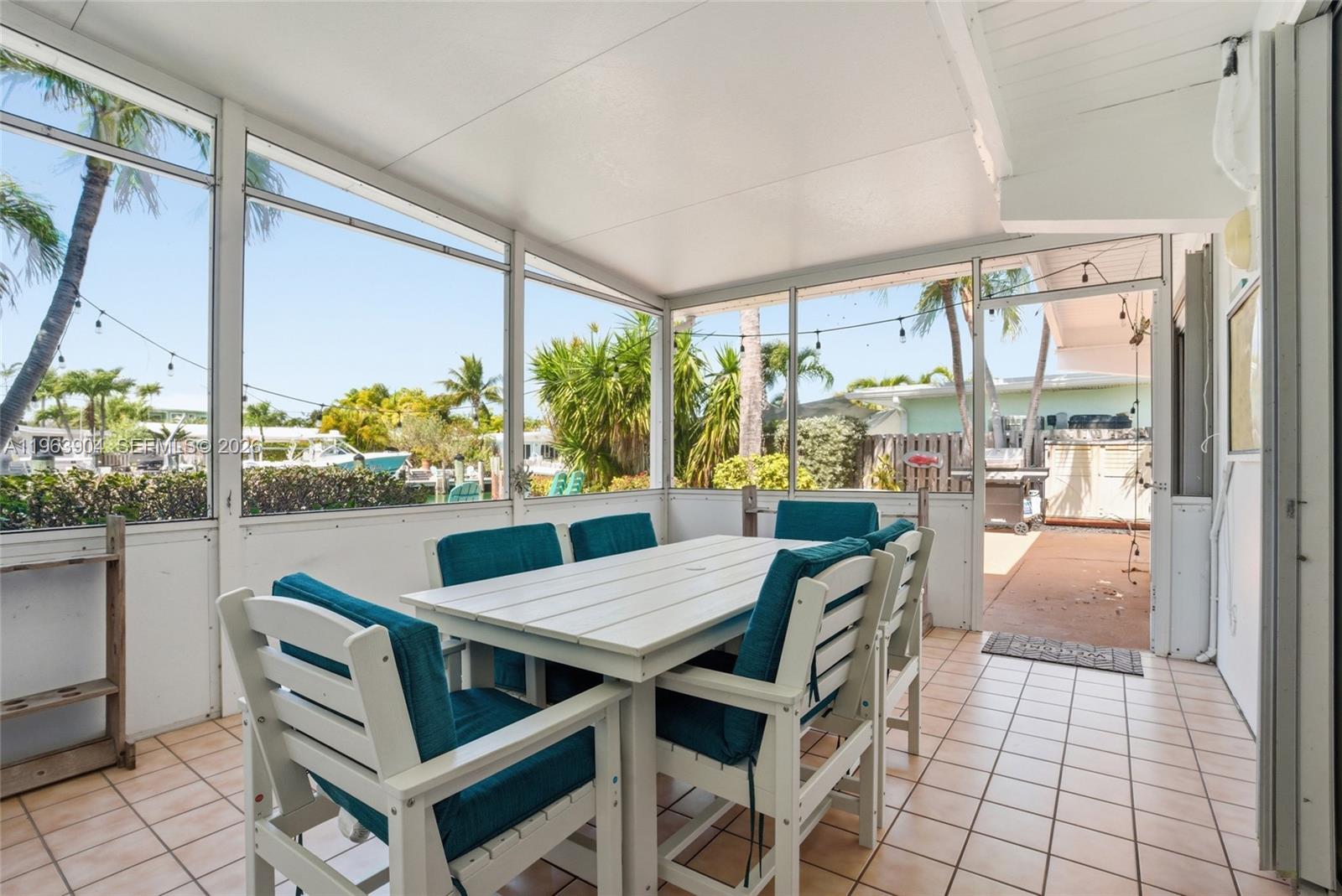 KEY COLONY BEACH 1ST ADD - Residential