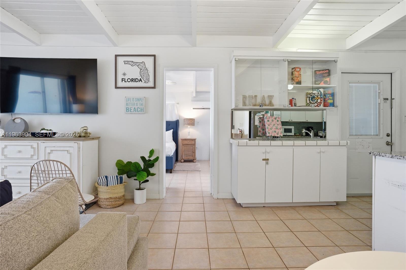 KEY COLONY BEACH 1ST ADD - Residential