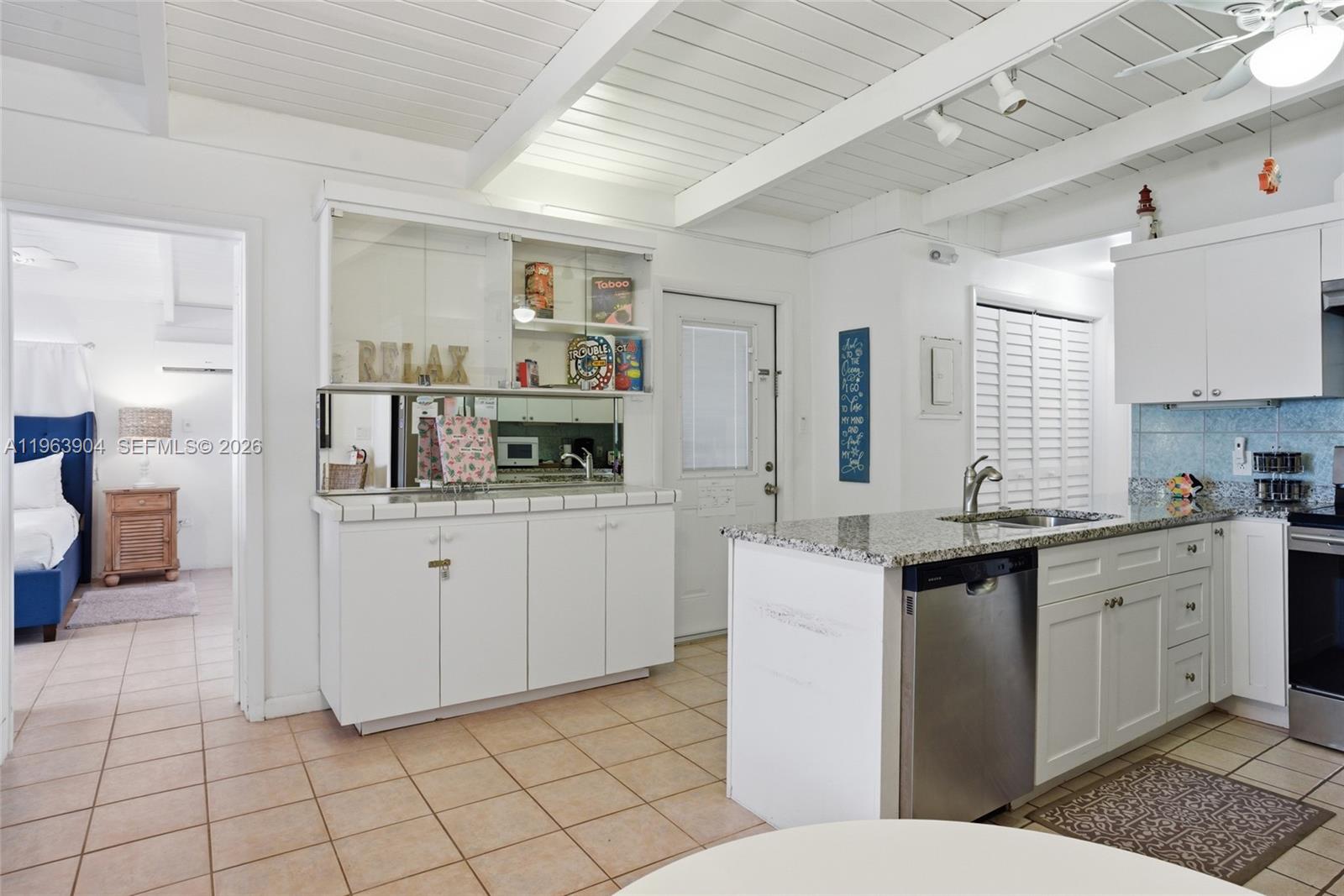 KEY COLONY BEACH 1ST ADD - Residential