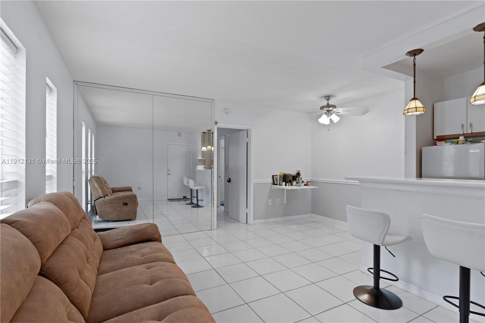 THE OAKS AT SOUTH MIAMI C - Residential Lease