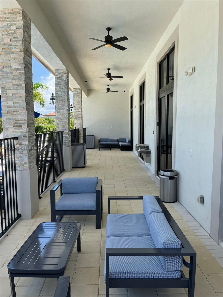 ENCLAVE SOUTH PHASE 2 - Residential