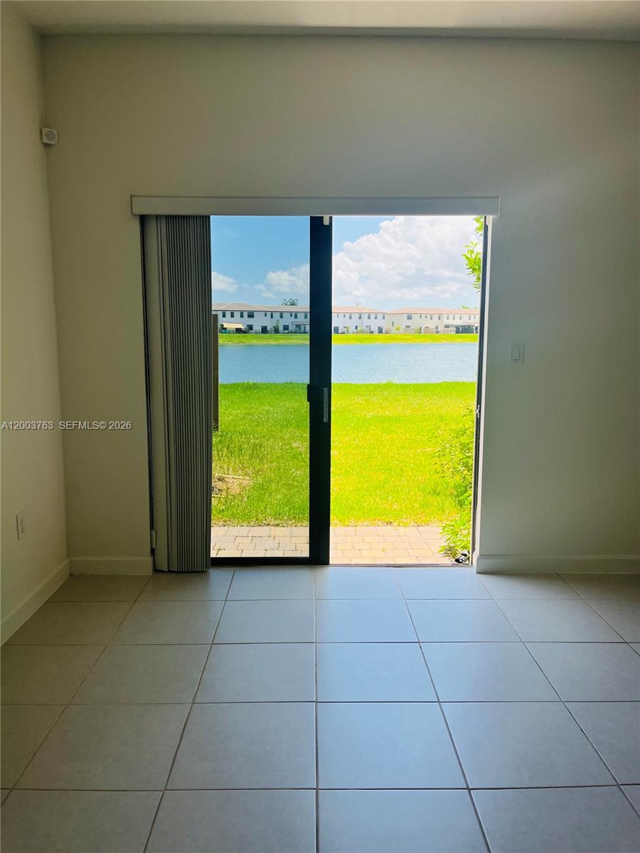 ENCLAVE SOUTH PHASE 2 - Residential