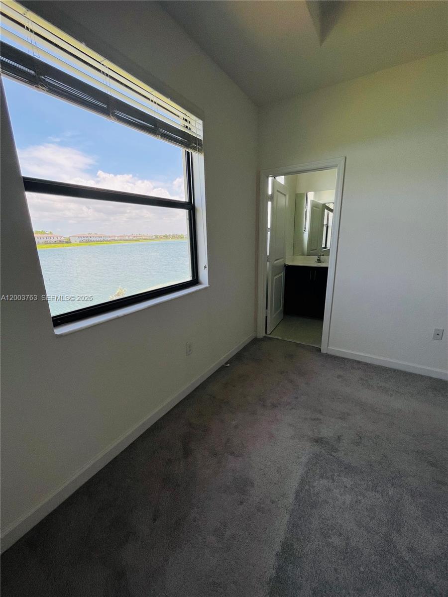 ENCLAVE SOUTH PHASE 2 - Residential