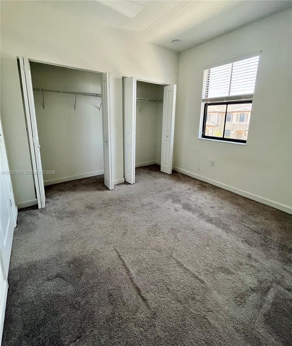 ENCLAVE SOUTH PHASE 2 - Residential