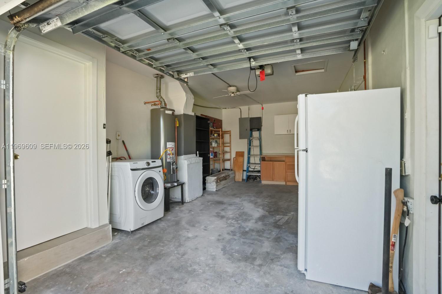 BEL AIRE SEC 3 - Residential